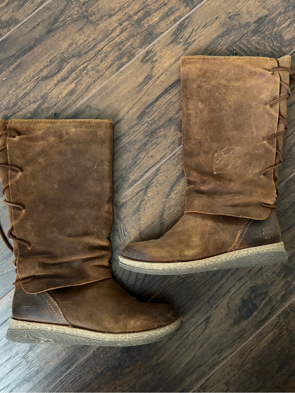Born Sable Boots Size 7.5 Glazed Ginger Distressed (Brown)